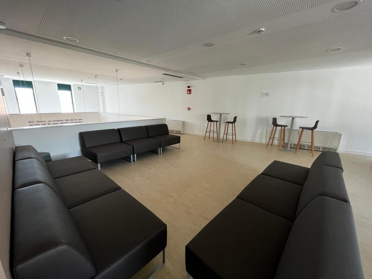 Cal Maco Alberg I Centre De Visitants Igualada ภายนอก รูปภาพ